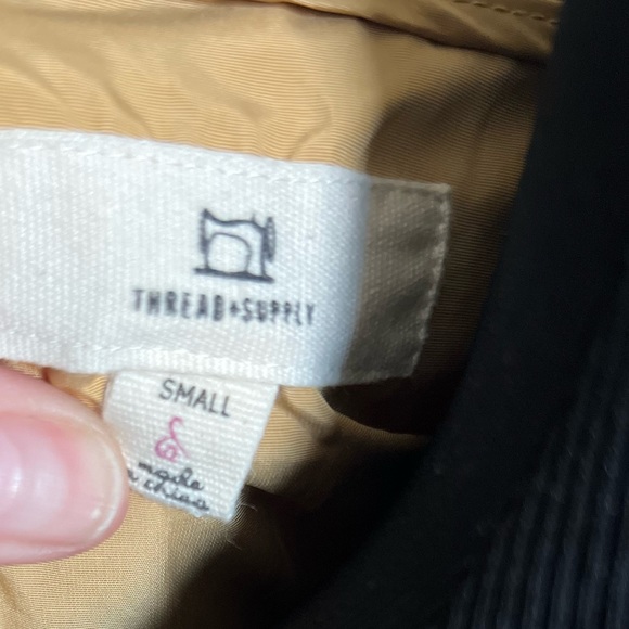 Thread Supply hooded windbreaker pullover. - Picture 4 of 10